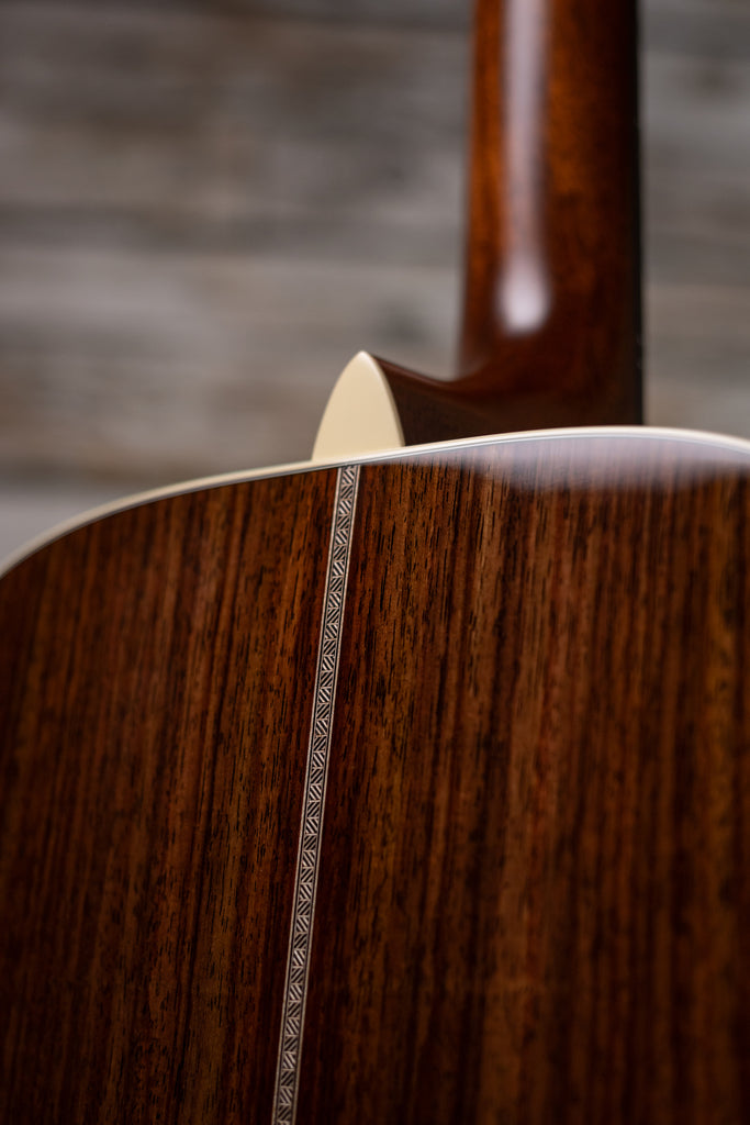 Martin OMJM 20th Anniversary John Mayer Acoustic Guitar - Platinum Gray