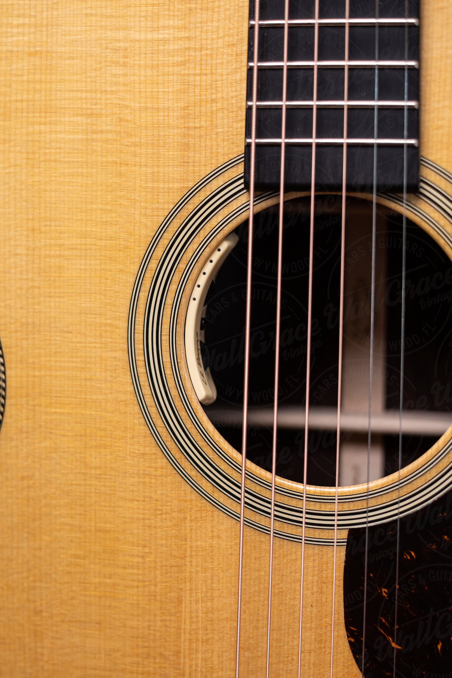 Martin OM-28 Acoustic-Electric Guitar - Natural