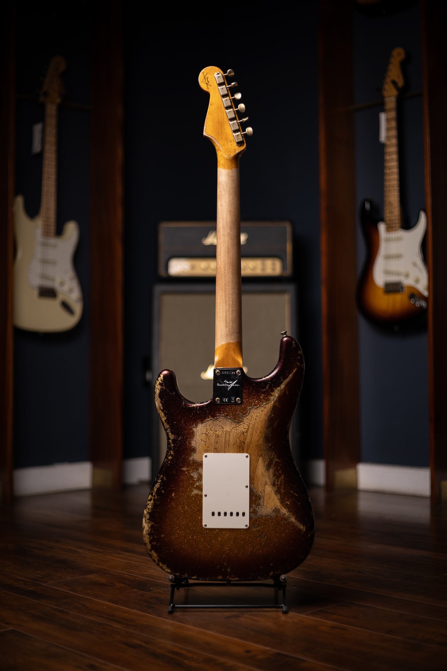Fender Custom Shop 1963 Stratocaster Super Heavy Relic Super Faded Aged 3-Color Sunburst Sparkle