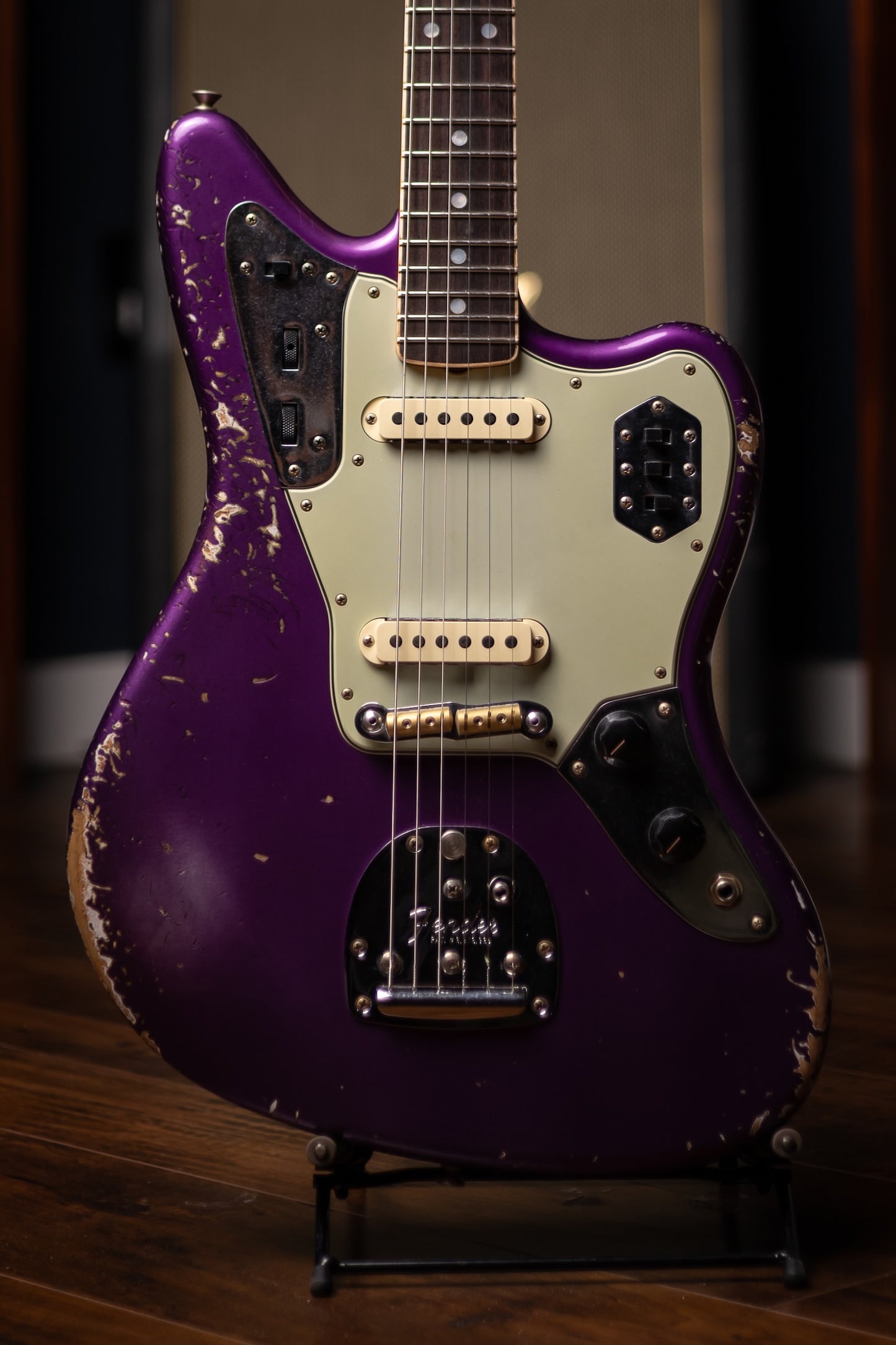 Fender Custom Shop 1965 Jaguar Heavy Relic Electric Guitar - Faded Purple Metallic