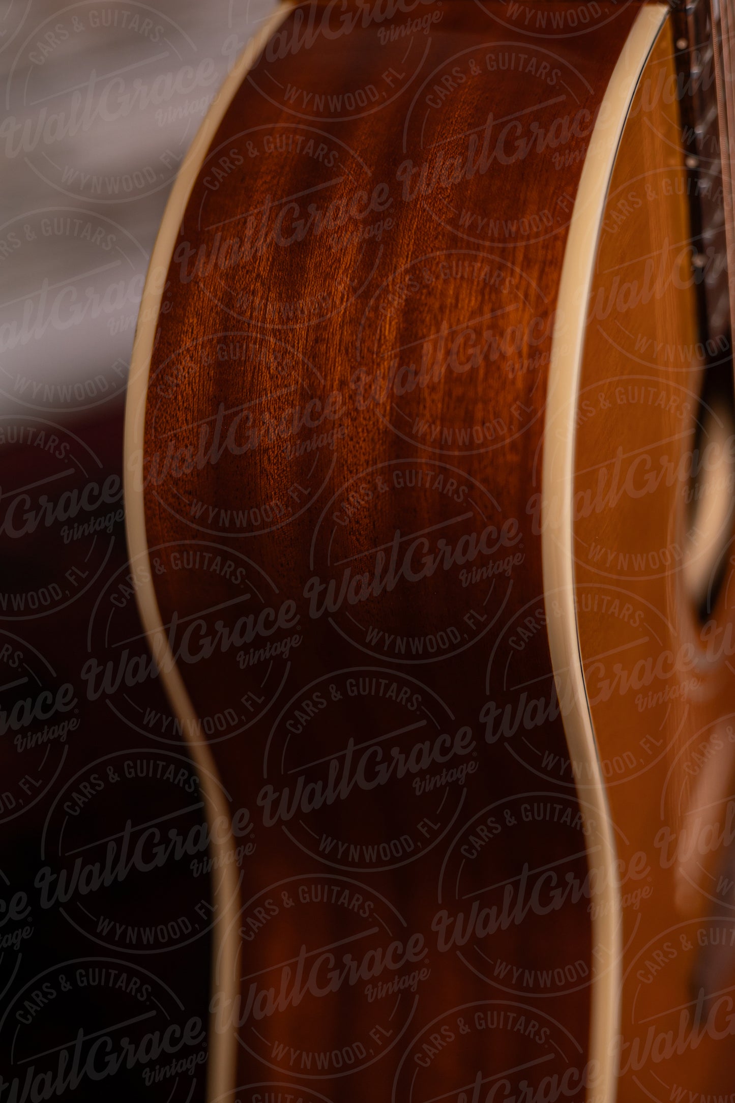 Epiphone Masterbilt Texan Acoustic-Electric Guitar - Antique Natural Aged Gloss