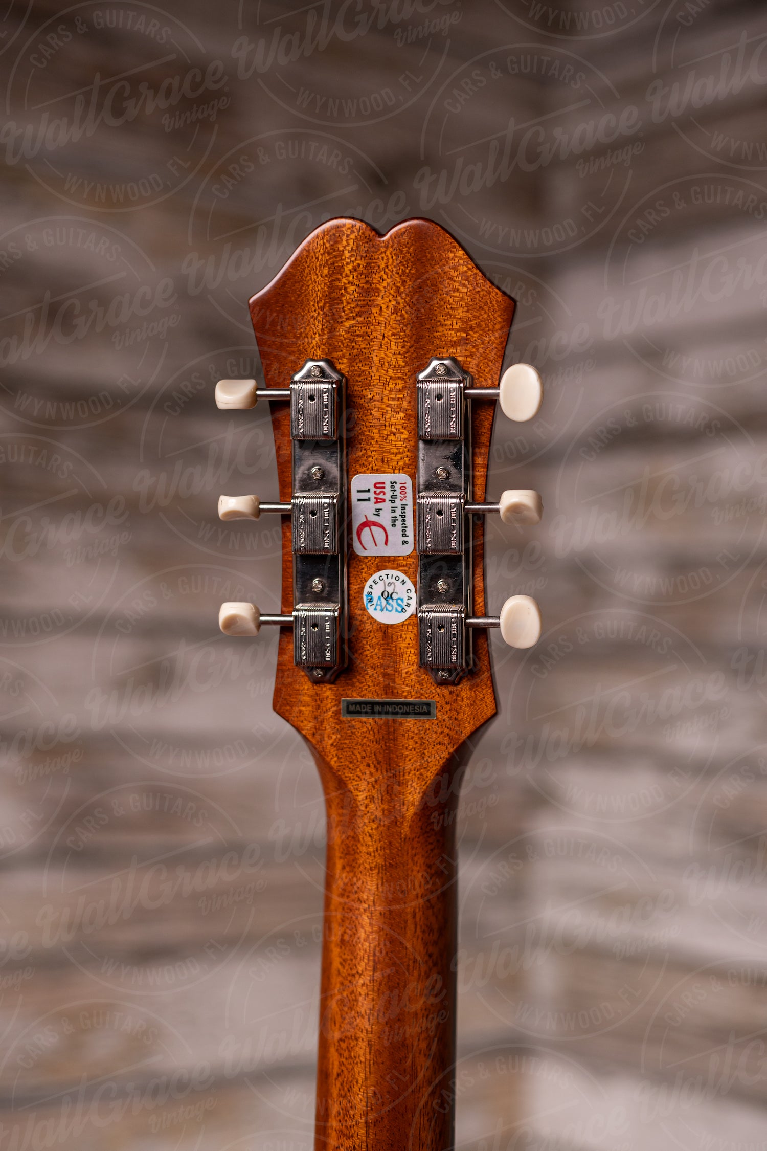 Epiphone Masterbilt Texan Acoustic-Electric Guitar - Antique Natural Aged Gloss