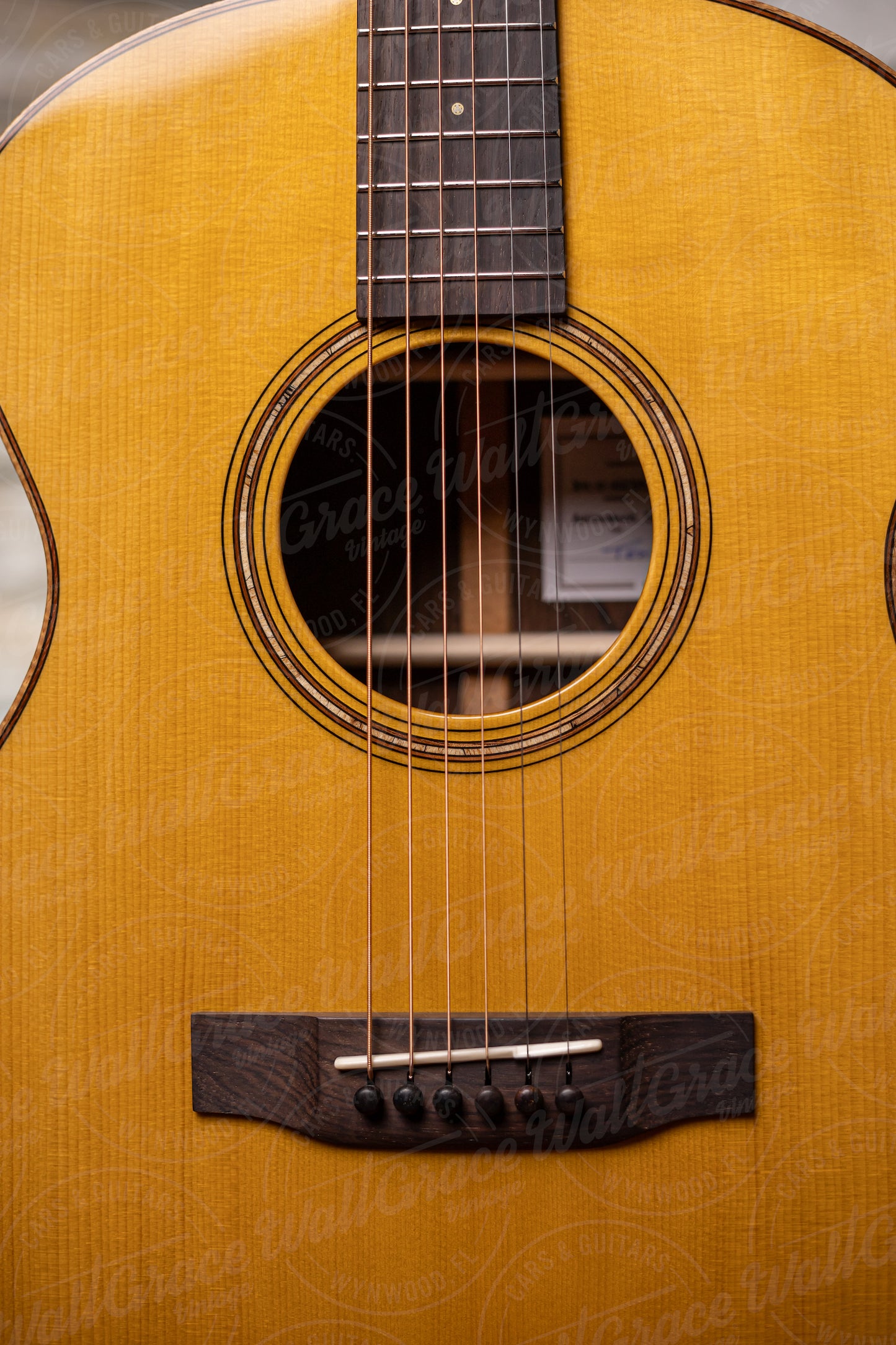 Bedell Bahia Orchestra Adirondack Spruce Brazilian Rosewood Acoustic Guitar - Natural