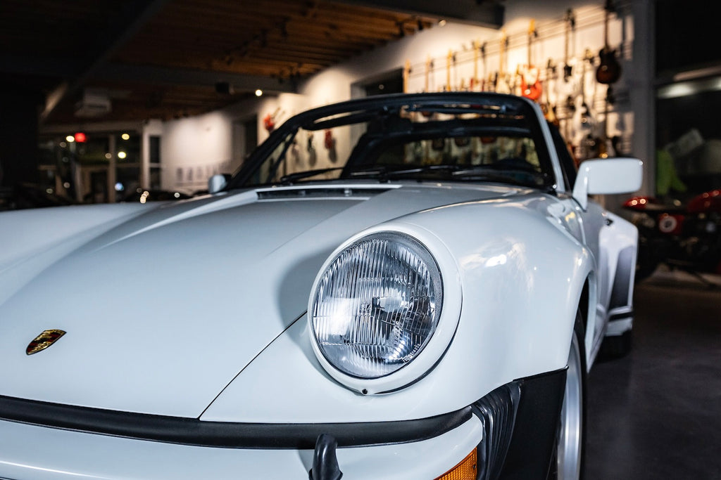 1978 Porsche 911 SC Targa “Turbo Look" - Grand-Prix White