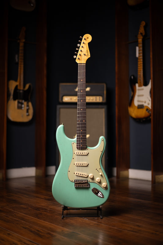 Fender 1959 Stratocaster® Journeyman Relic®  Electric Guitar - Faded Aged Sea Foam Green