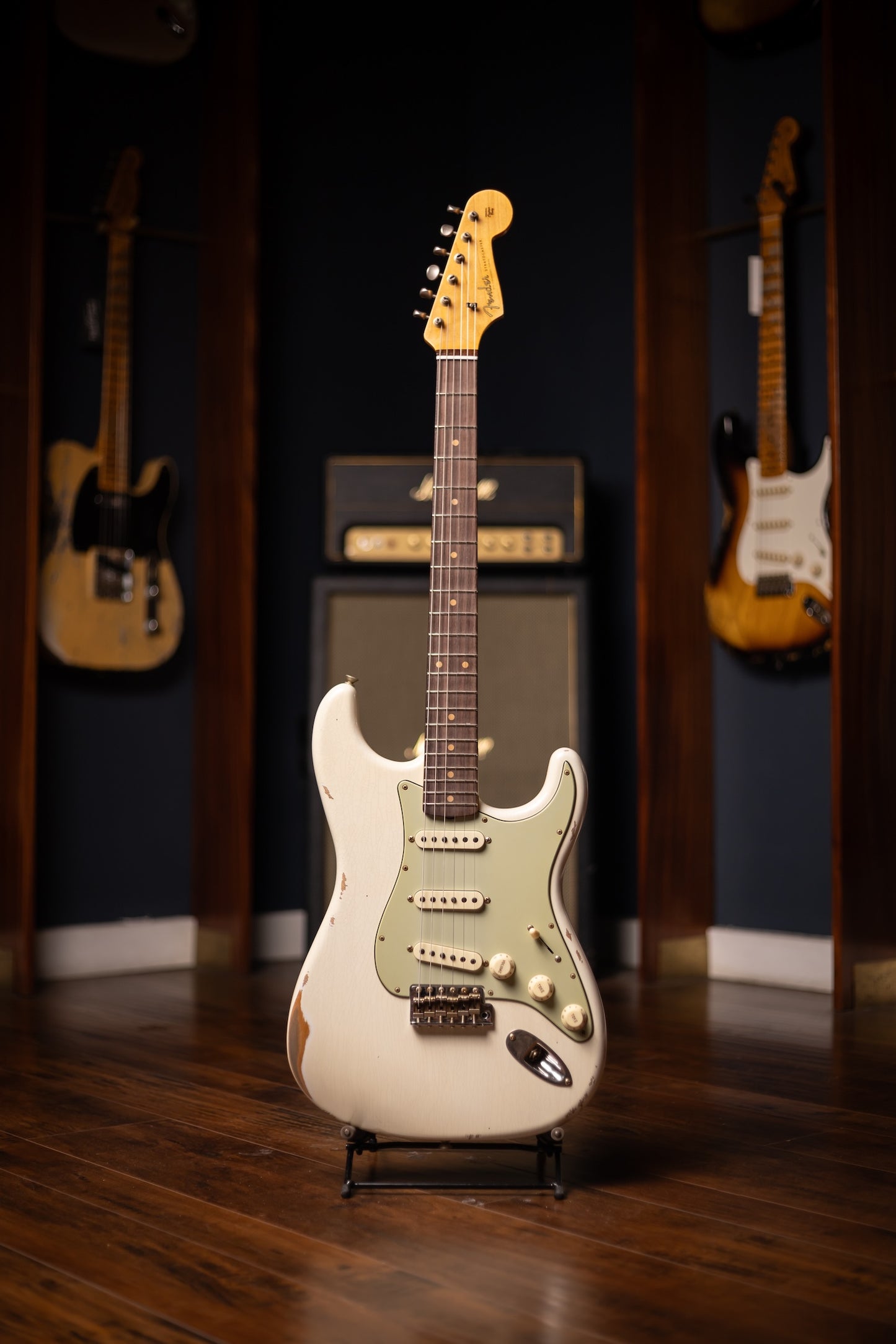 Fender 1962 Stratocaster® Relic® Electric Guitar - Aged Olympic White