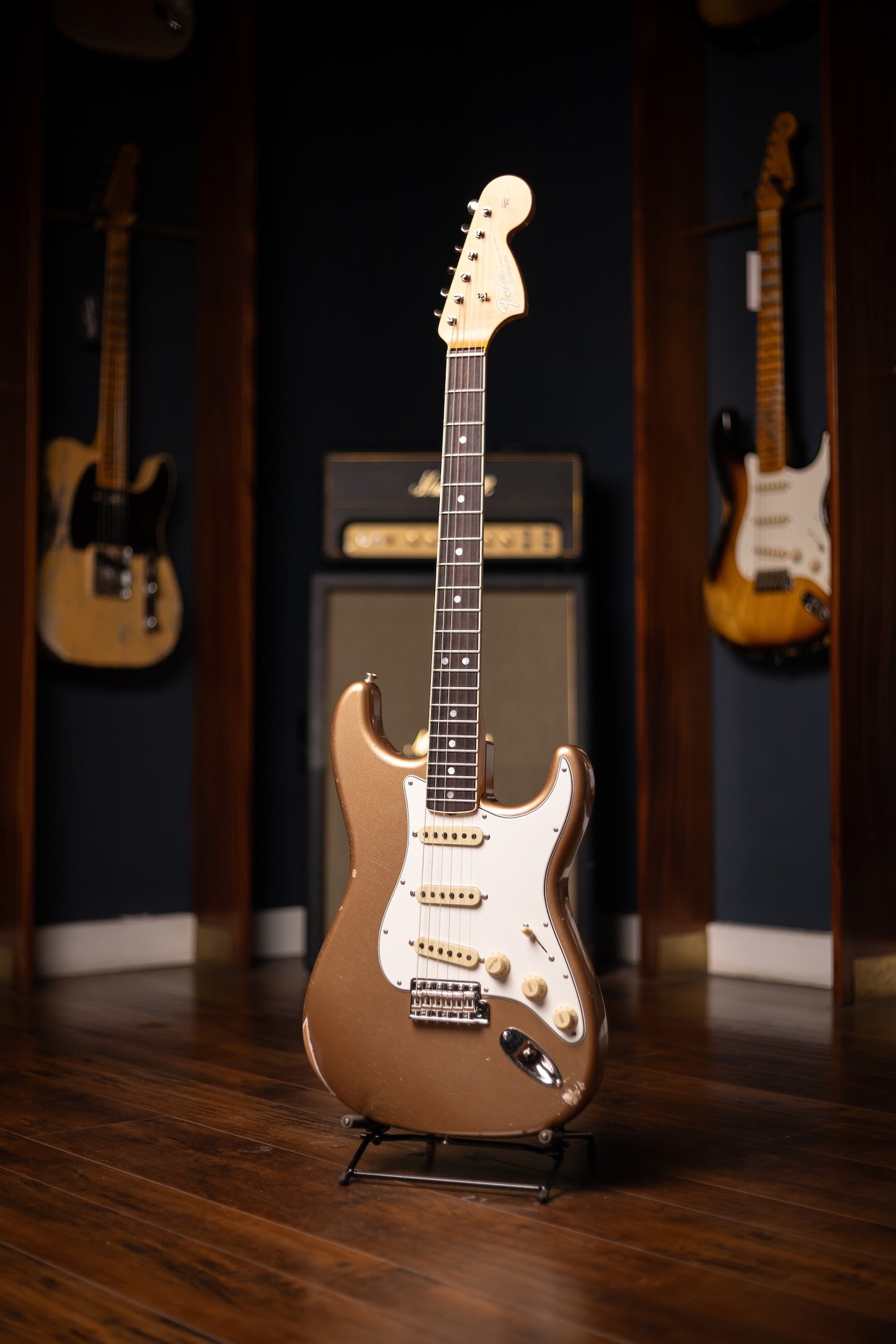 Fender 1967 Stratocaster® Relic Electric Guitar - Aged Firemist Gold