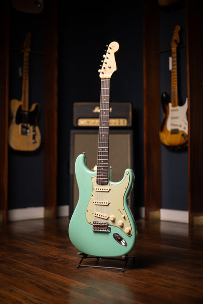 Fender 1959 Stratocaster® Journeyman Relic®  Electric Guitar - Faded Aged Sea Foam Green