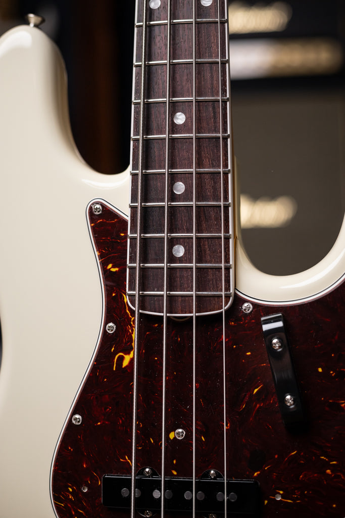 Fender American Vintage II 1966 Jazz Bass - Olympic White