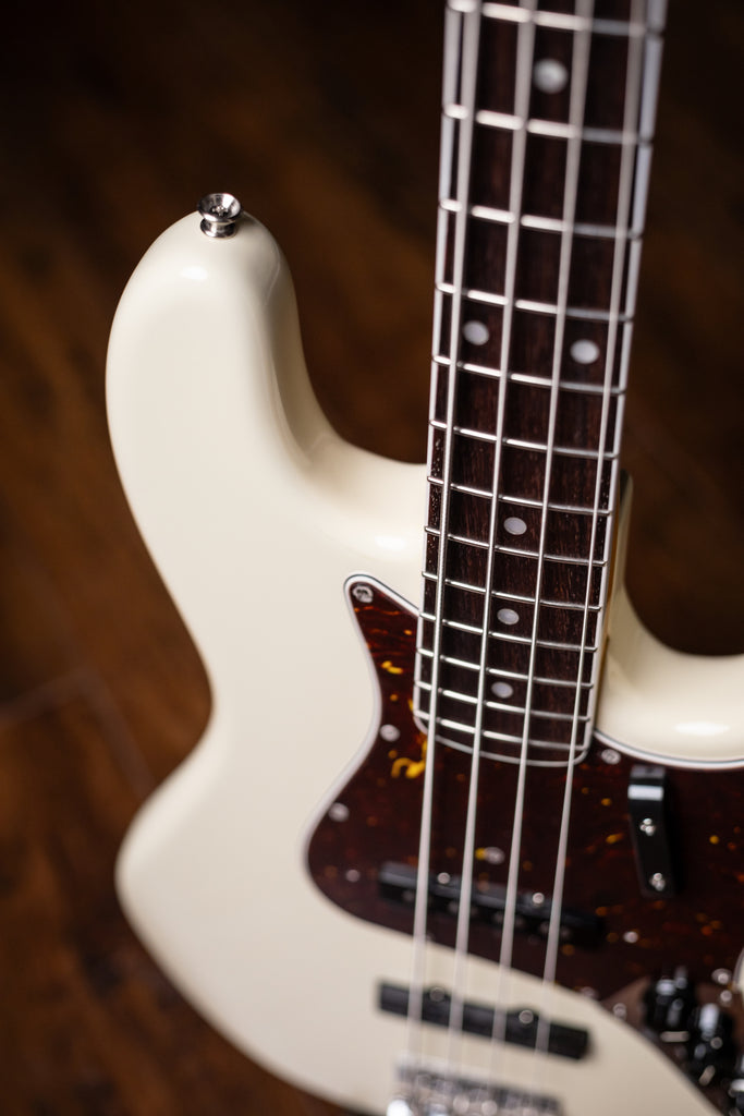 Fender American Vintage II 1966 Jazz Bass - Olympic White