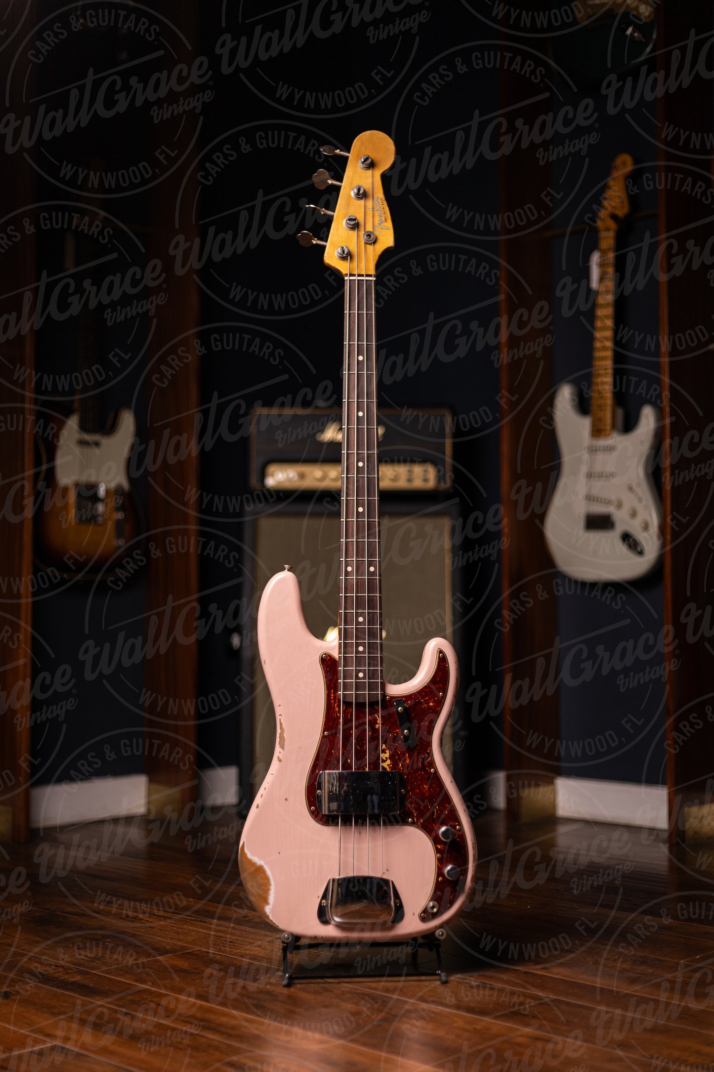 Fender Custom Shop '63 P-Bass Heavy Relic  - Shell Pink
