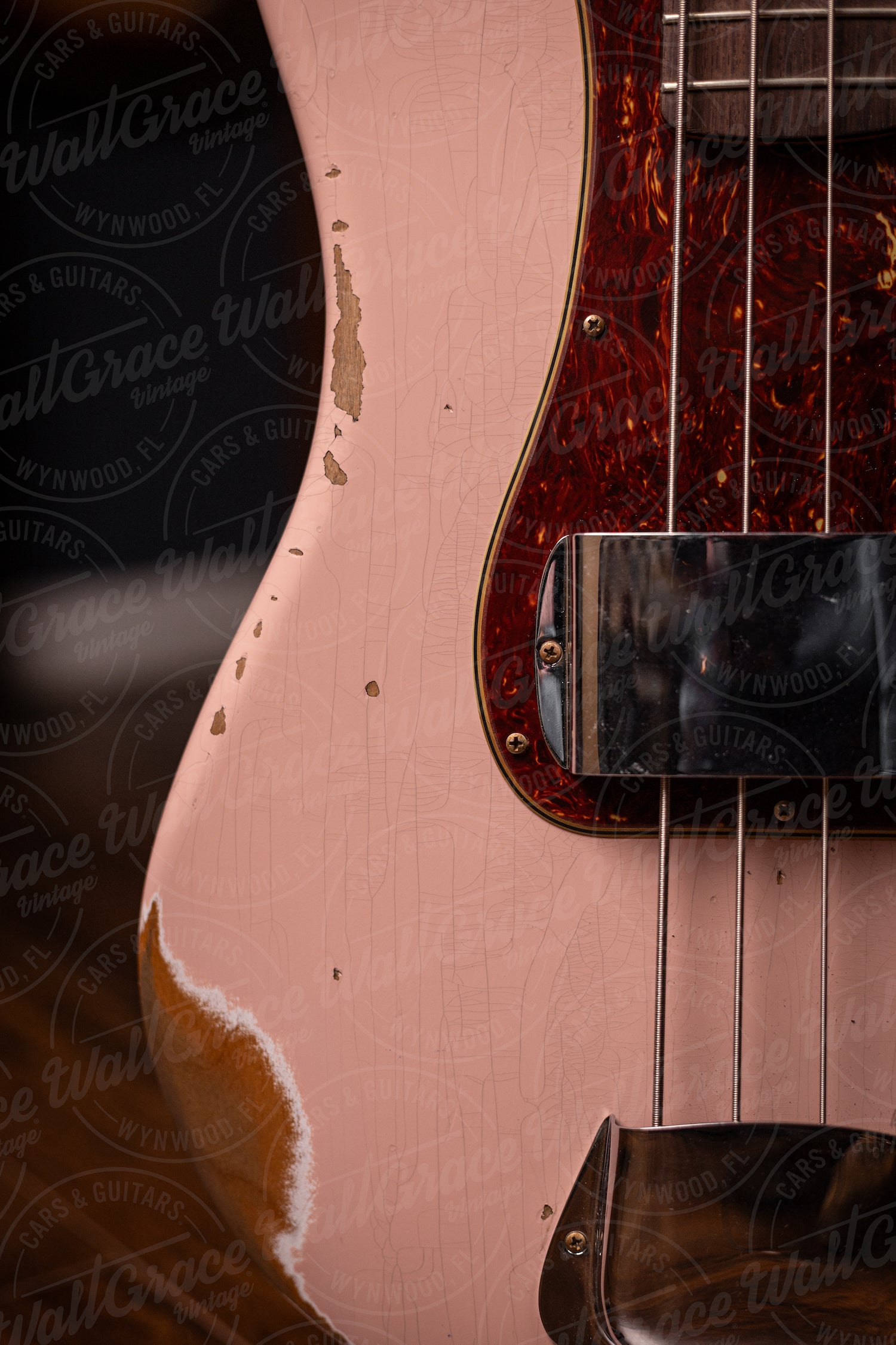 Fender Custom Shop '63 P-Bass Heavy Relic  - Shell Pink