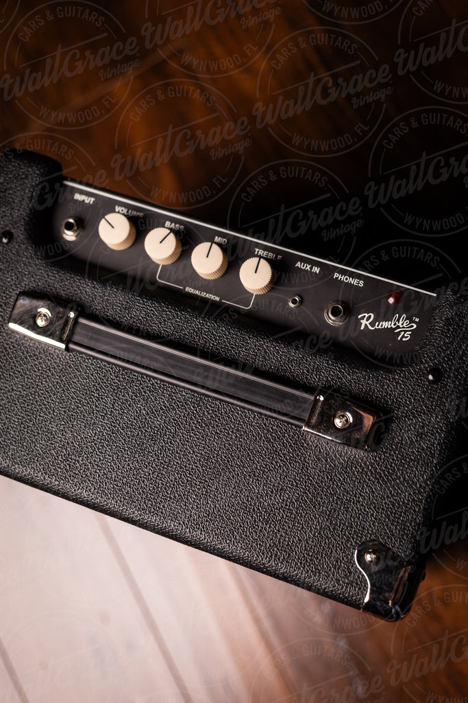 Fender Rumble 15 Bass Combo Amp