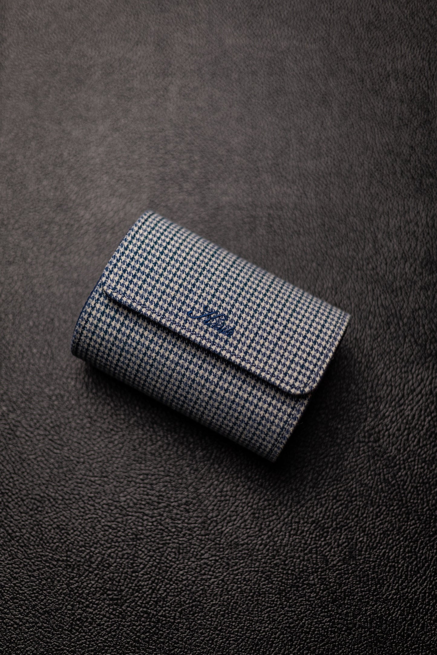 KRUK Grey/Blue Pepita 2-Watch Case