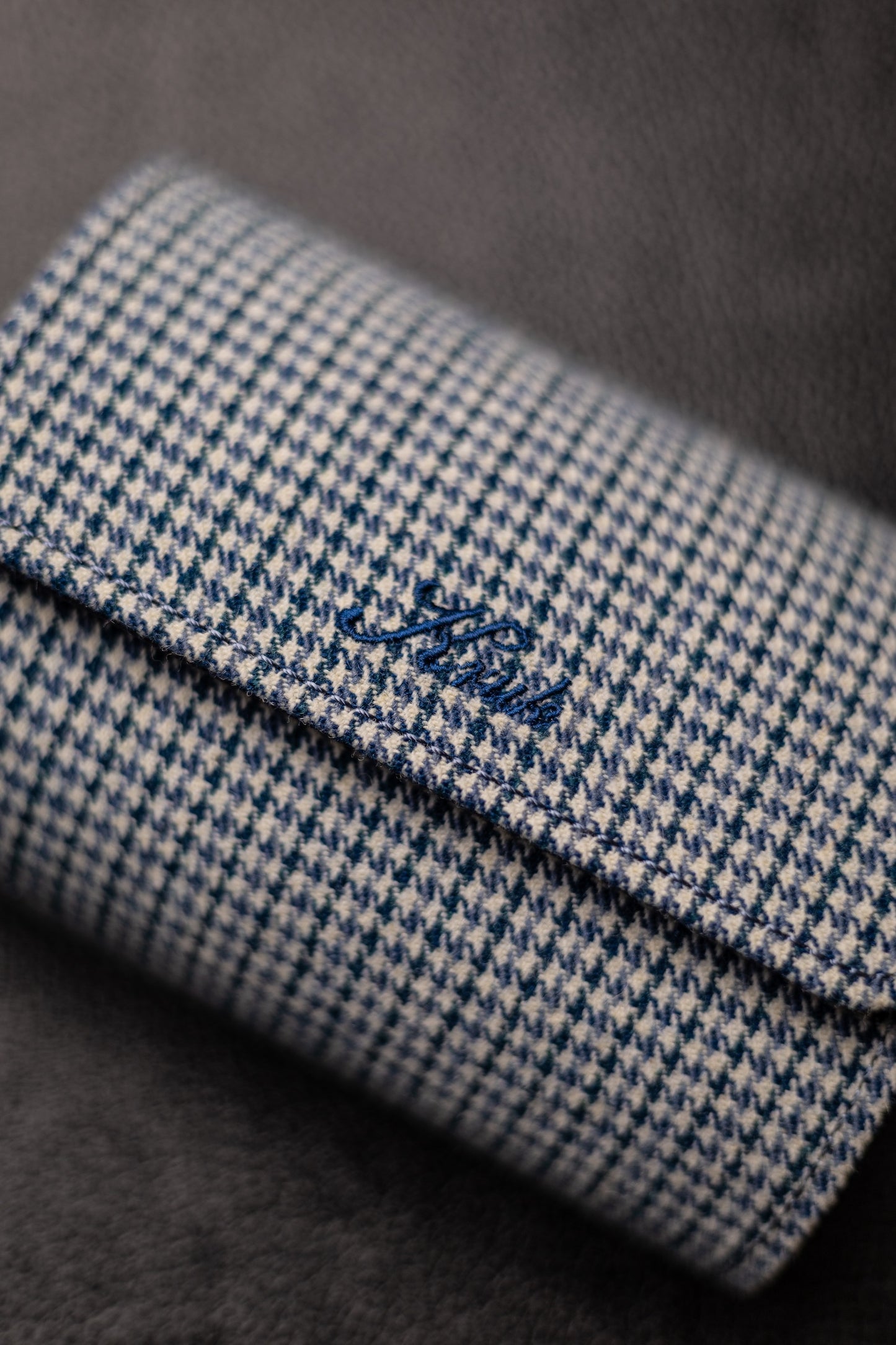 KRUK Grey/Blue Pepita 2-Watch Case