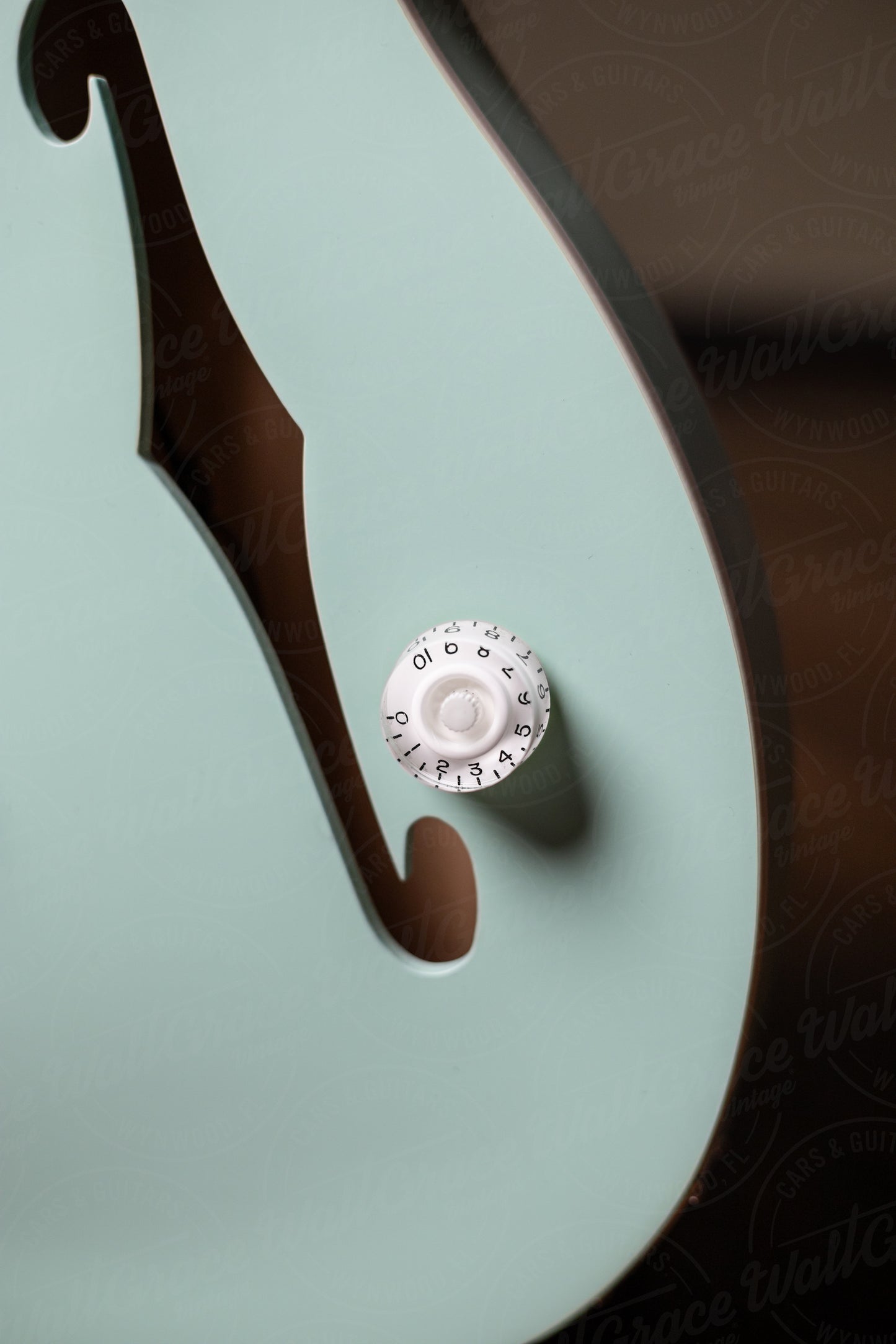 Fender Tom DeLonge Starcaster Semi-Hollow Electric Guitar - Satin Surf Green