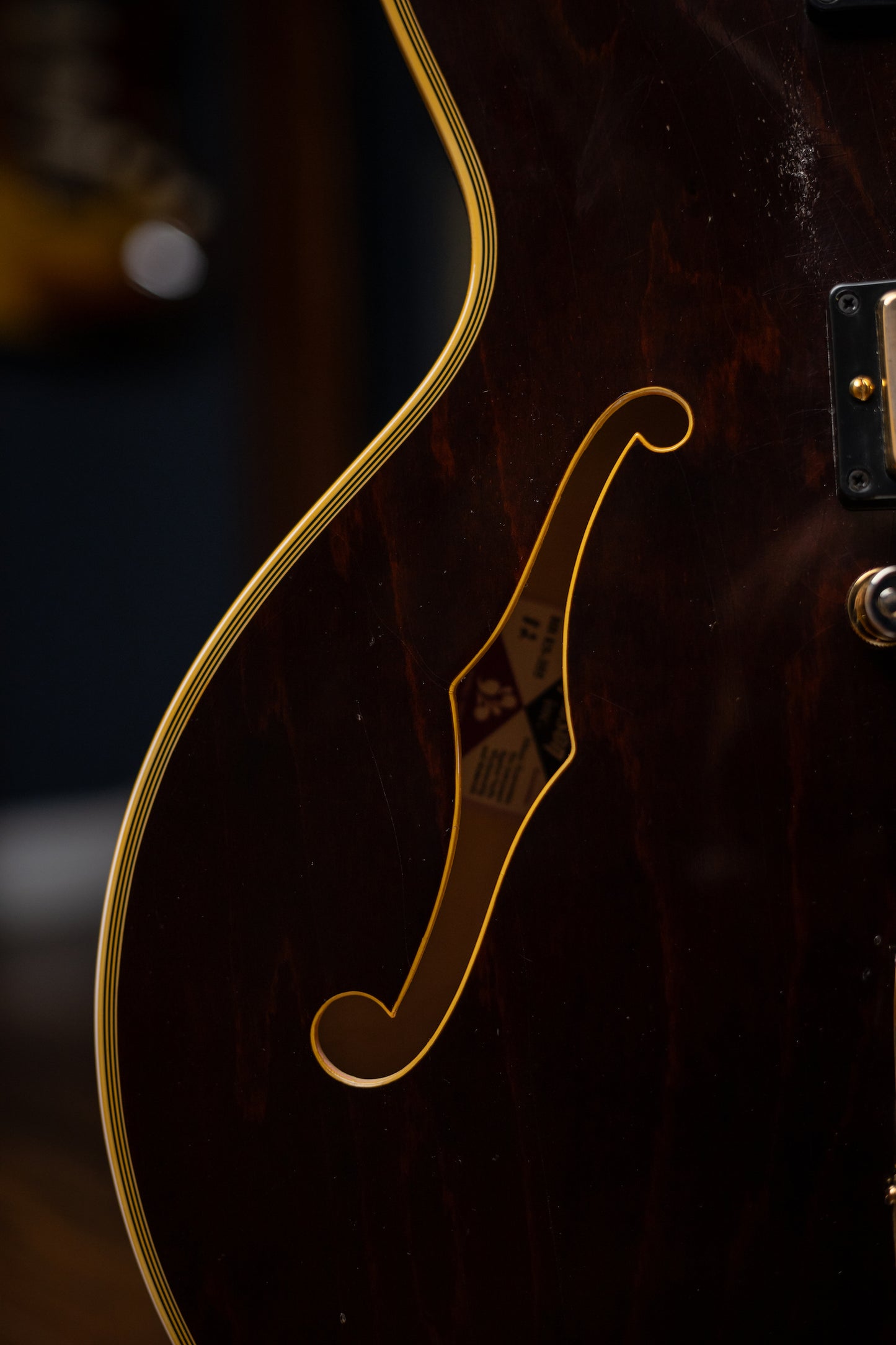 Gibson Custom Shop Limited Edition Murphy Lab Light Aged B.B King “Rumble In The Jungle” 1974 ES-355 Electric Guitar - Walnut