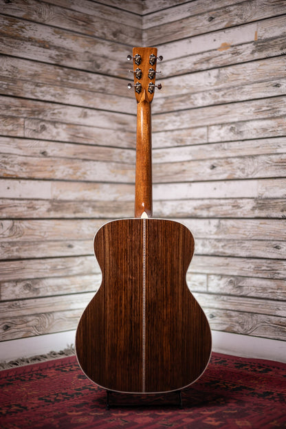 Martin 000-EC 30th Anniversary Eric Clapton Signature Acoustic Guitar - Antique Toner
