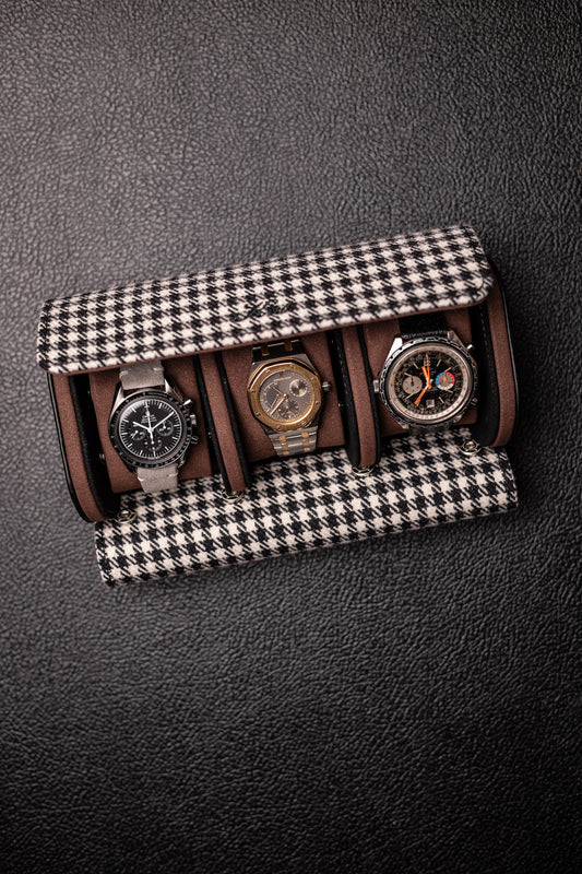 KRUK Black/White Pepita with Chocolate 3-Watch Case