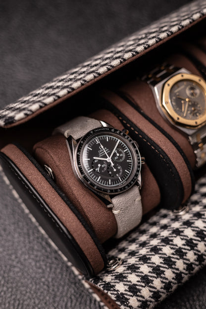 KRUK Black/White Pepita with Chocolate 3-Watch Case