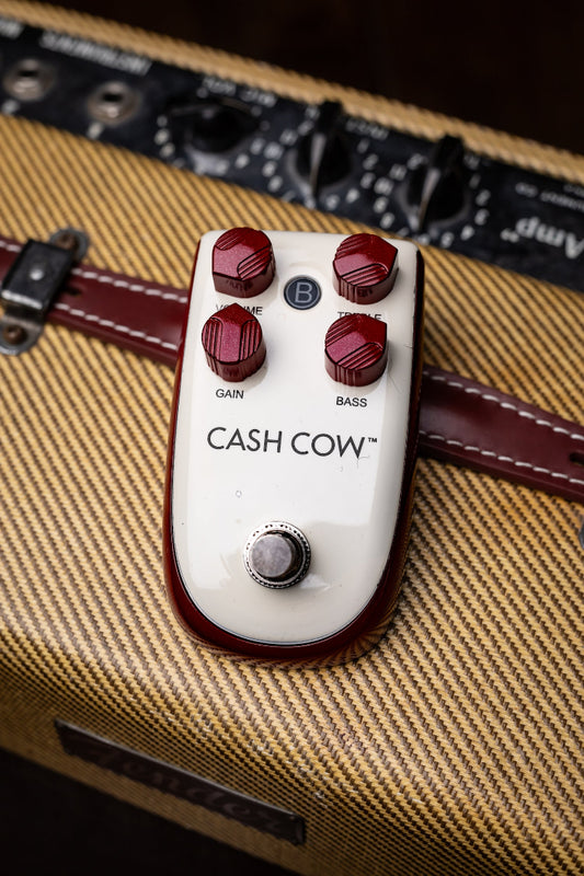 Danelectro Cash Cow Distortion Pedal (Demo)