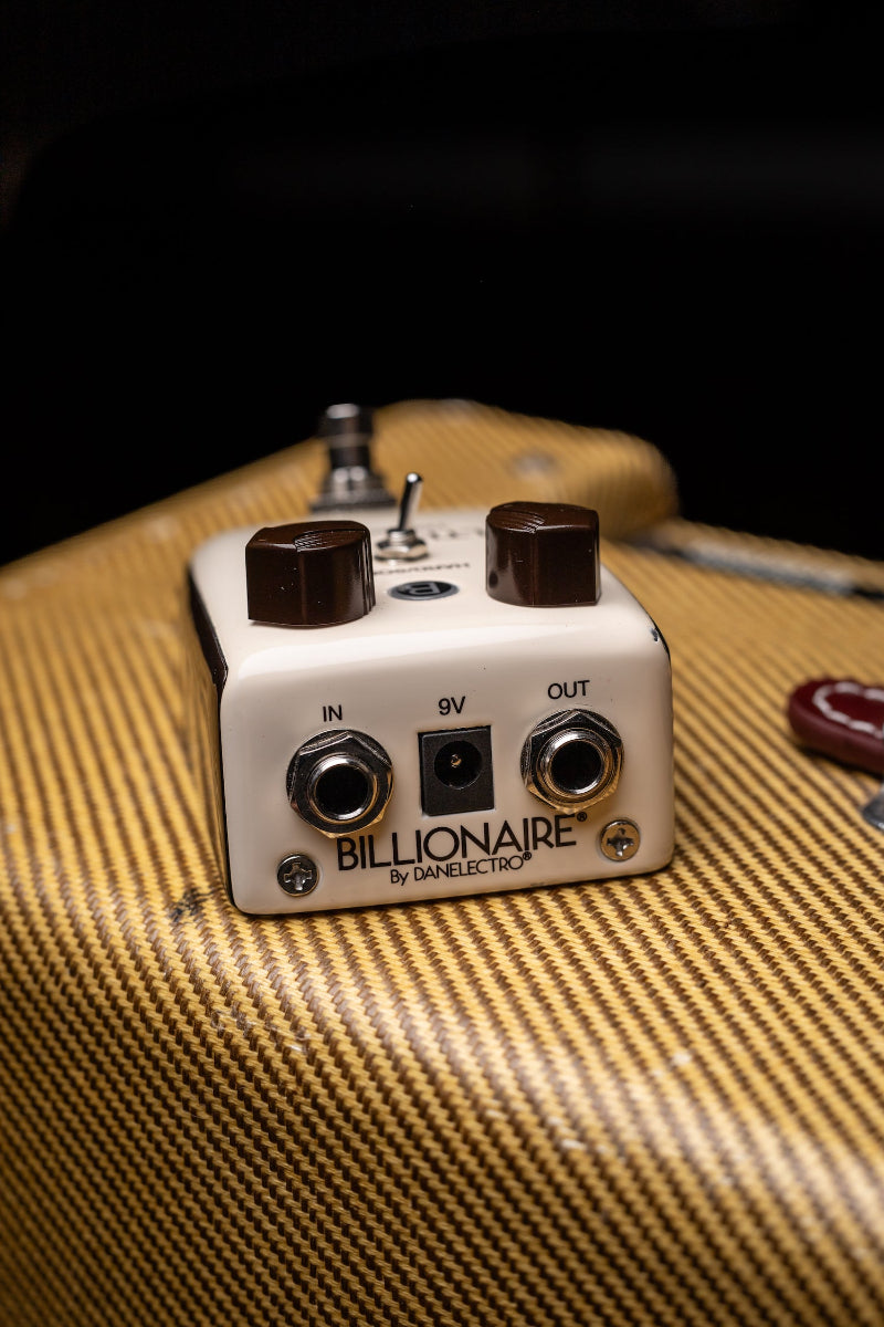 Danelectro Filthy Rich Tremolo Pedal ( Demo)