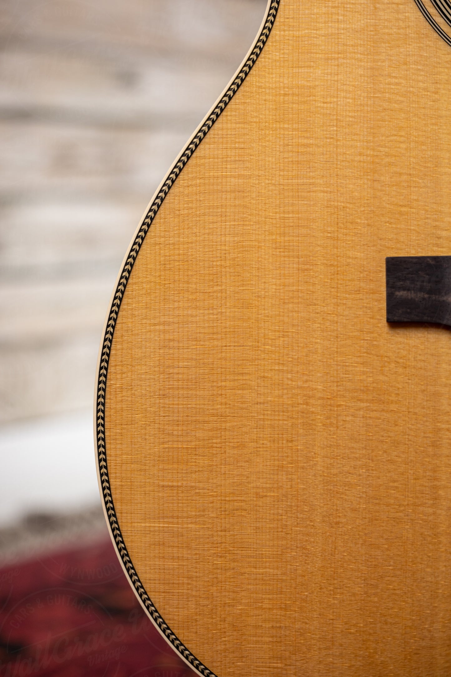 Martin OM-28 Acoustic Guitar - Natural