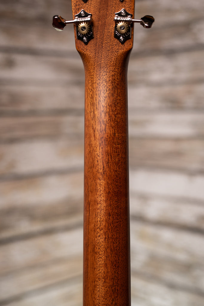 Martin 000-18 Acoustic Guitar - Natural