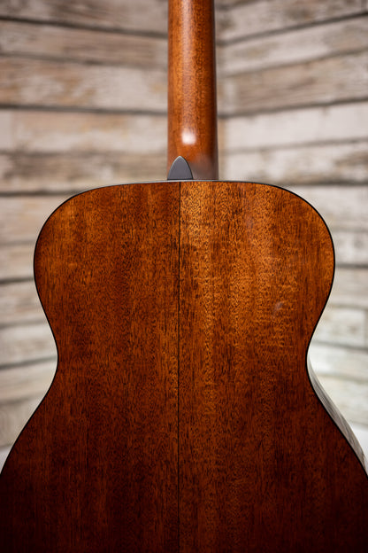Martin 000-18 Acoustic Guitar - Natural