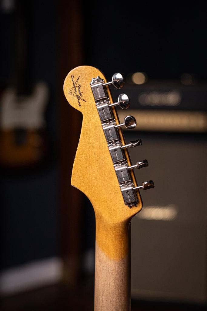 Fender Custom Shop Late-1962 Stratocaster Relic Closet Classic Hardware Electric Guitar - Aged Aztec Gold