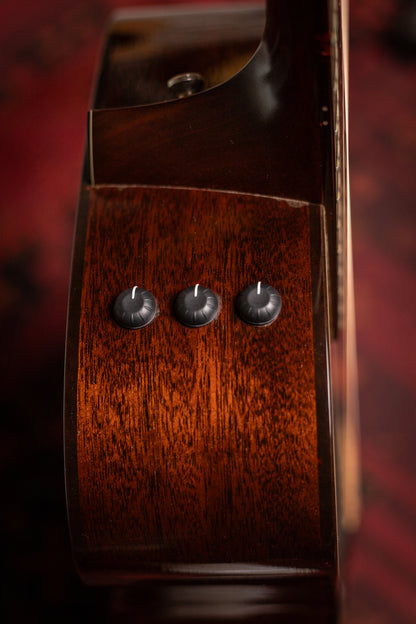 2018 Taylor 516E Acoustic Electric Guitar - Natural