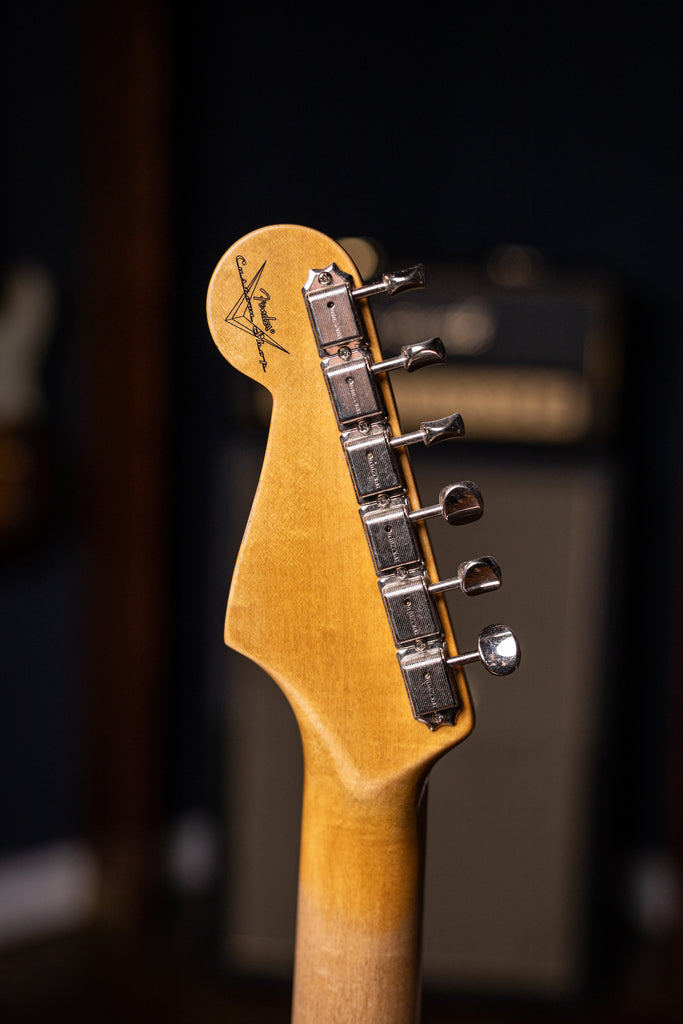 Fender Custom Shop Late 1962 Stratocaster Relic Closet Classic Hardware Electric Guitar - Faded Aged Daphne Blue