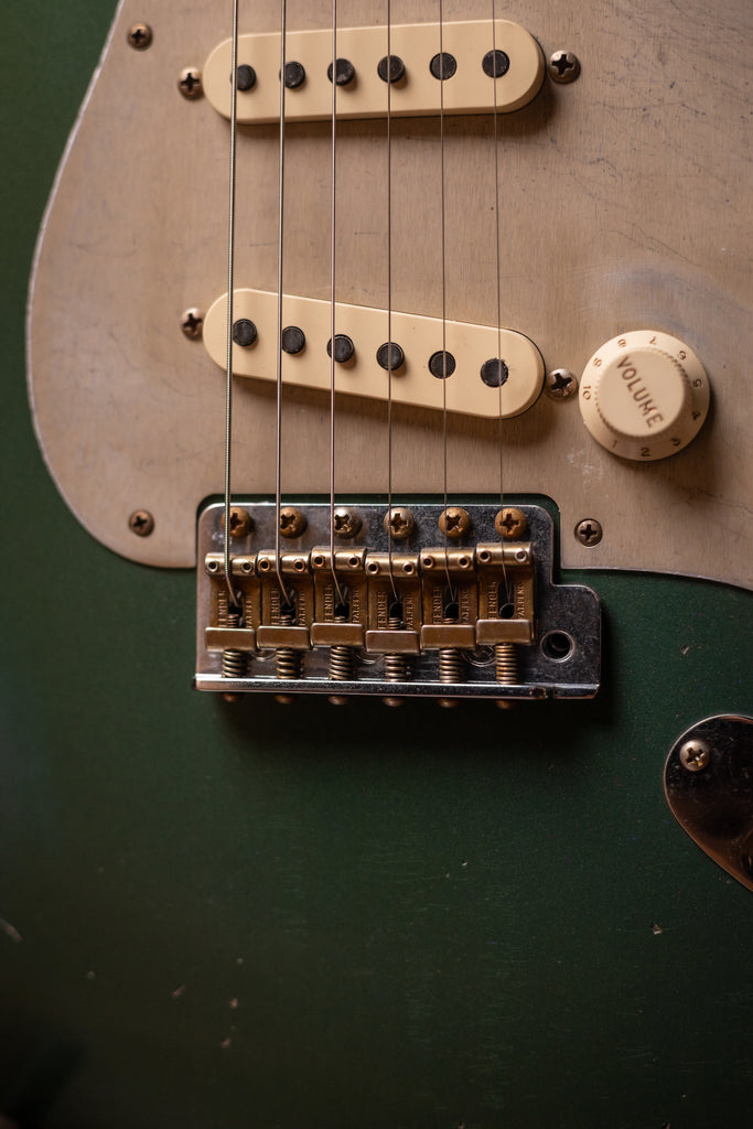 Fender Custom Shop Limited Edition '59 Stratocaster Heavy Relic Electric Guitar - Aged Sherwood Green Metallic