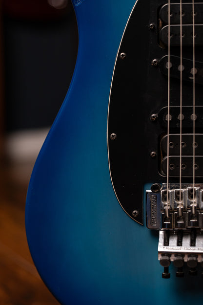 1997 Musicman Steve Morse Signature / No Case