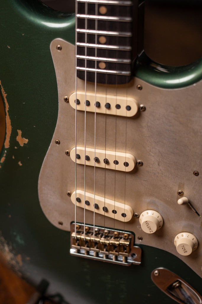 Fender Custom Shop Limited Edition '59 Stratocaster Heavy Relic Electric Guitar - Aged Sherwood Green Metallic