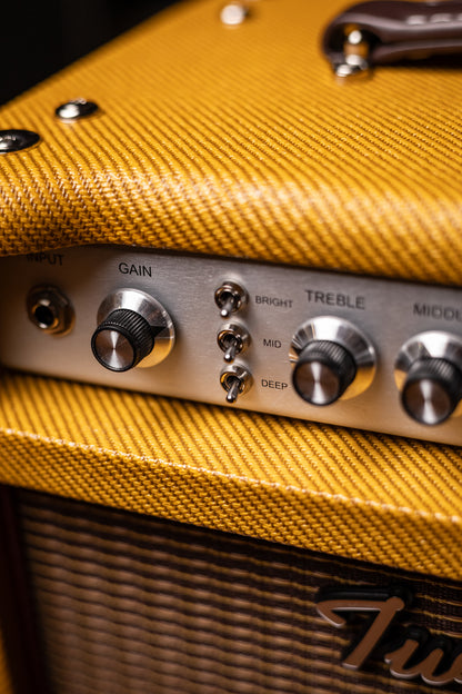 IN STOCK! Two-Rock Studio Signature 35 Watt Combo Amp - Lacquered Amber Tweed, Oxblood Stripe Cloth, Maroon Piping