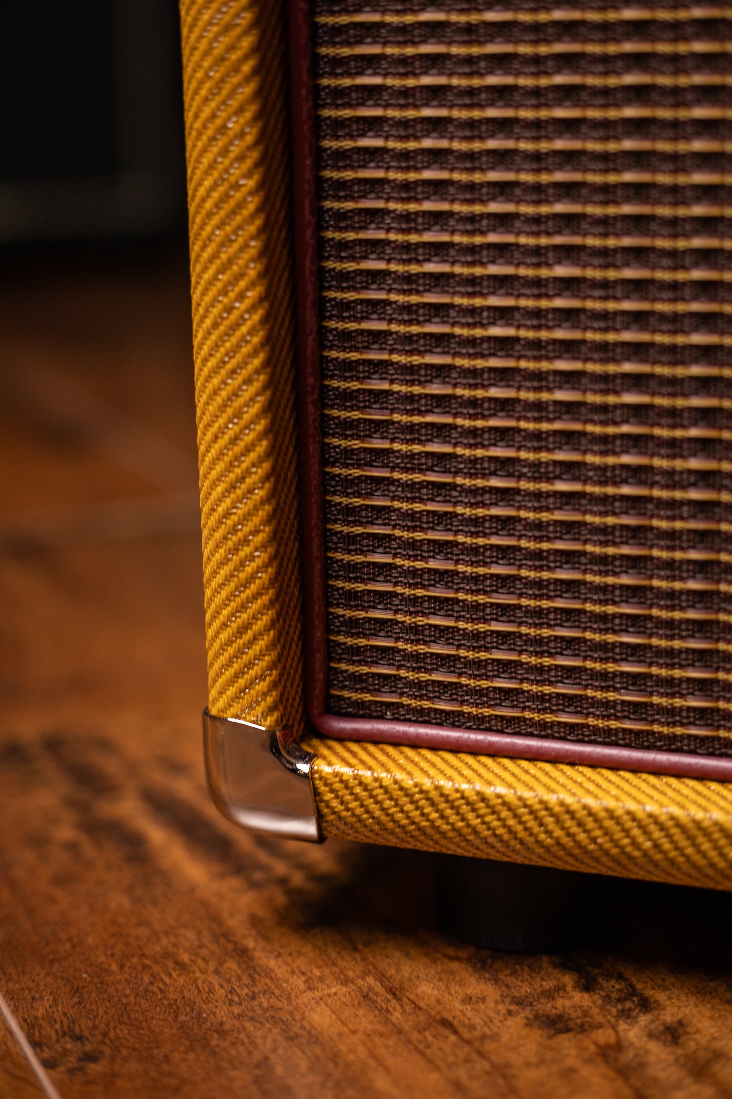 IN STOCK! Two-Rock Studio Signature 35 Watt Combo Amp - Lacquered Amber Tweed, Oxblood Stripe Cloth, Maroon Piping
