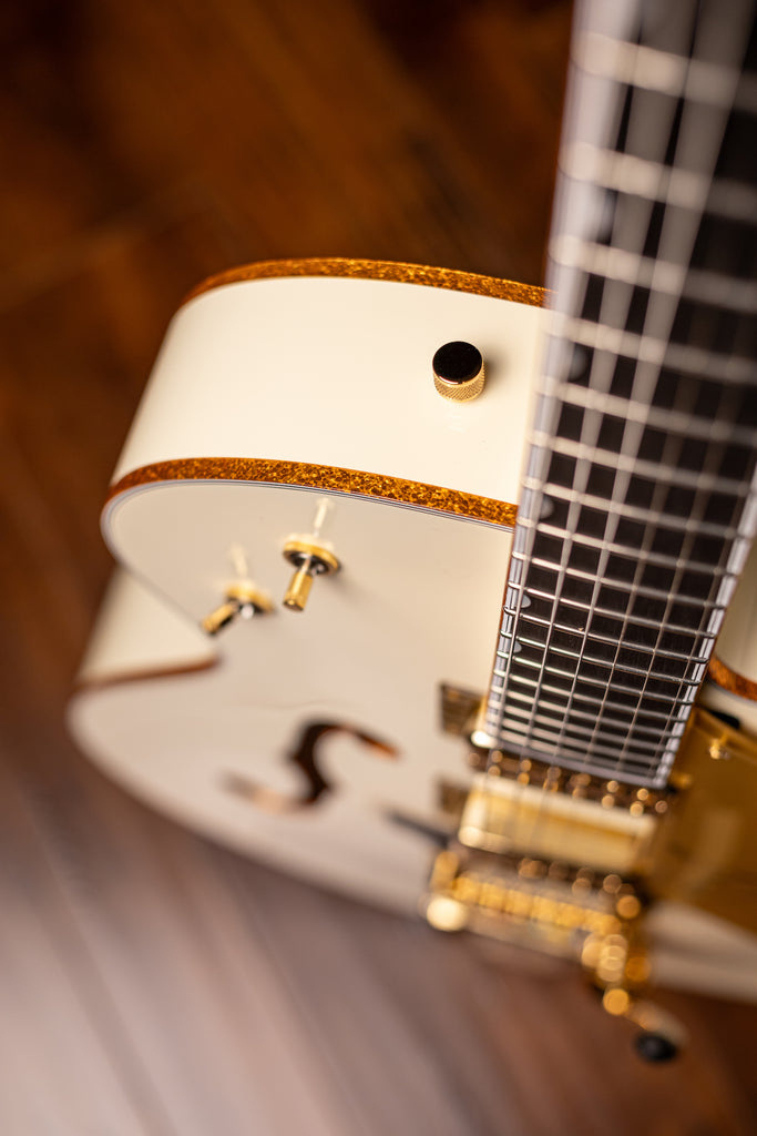 Gretsch G6136T-59GE Vintage Select 1959 Falcon - Vintage White, Bigsby