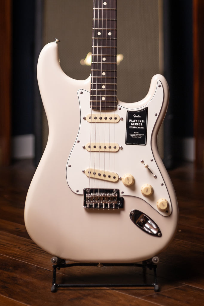 Fender Player II Stratocaster Electric Guitar - White Blonde