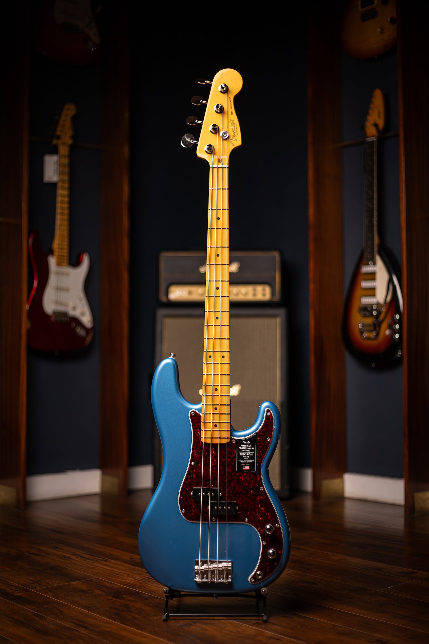 Fender American Professional Classic Precision Bass - Lake Placid Blue
