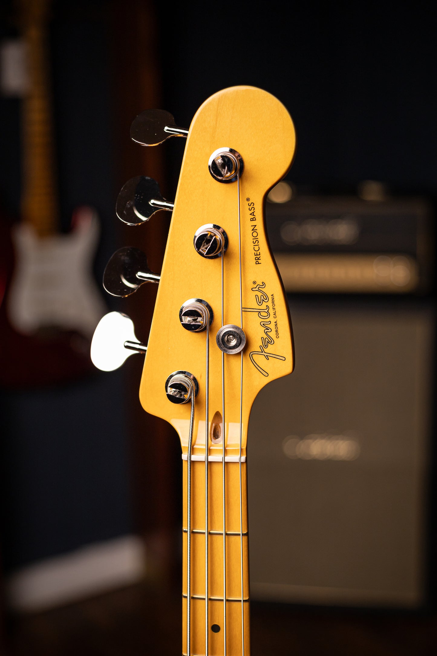 Fender American Professional Classic Precision Bass - Lake Placid Blue
