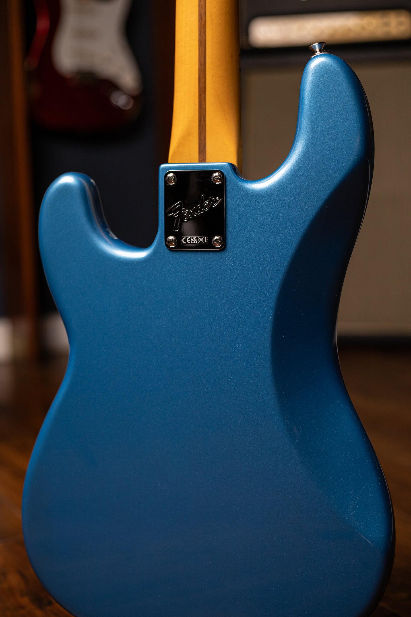 Fender American Professional Classic Precision Bass - Lake Placid Blue