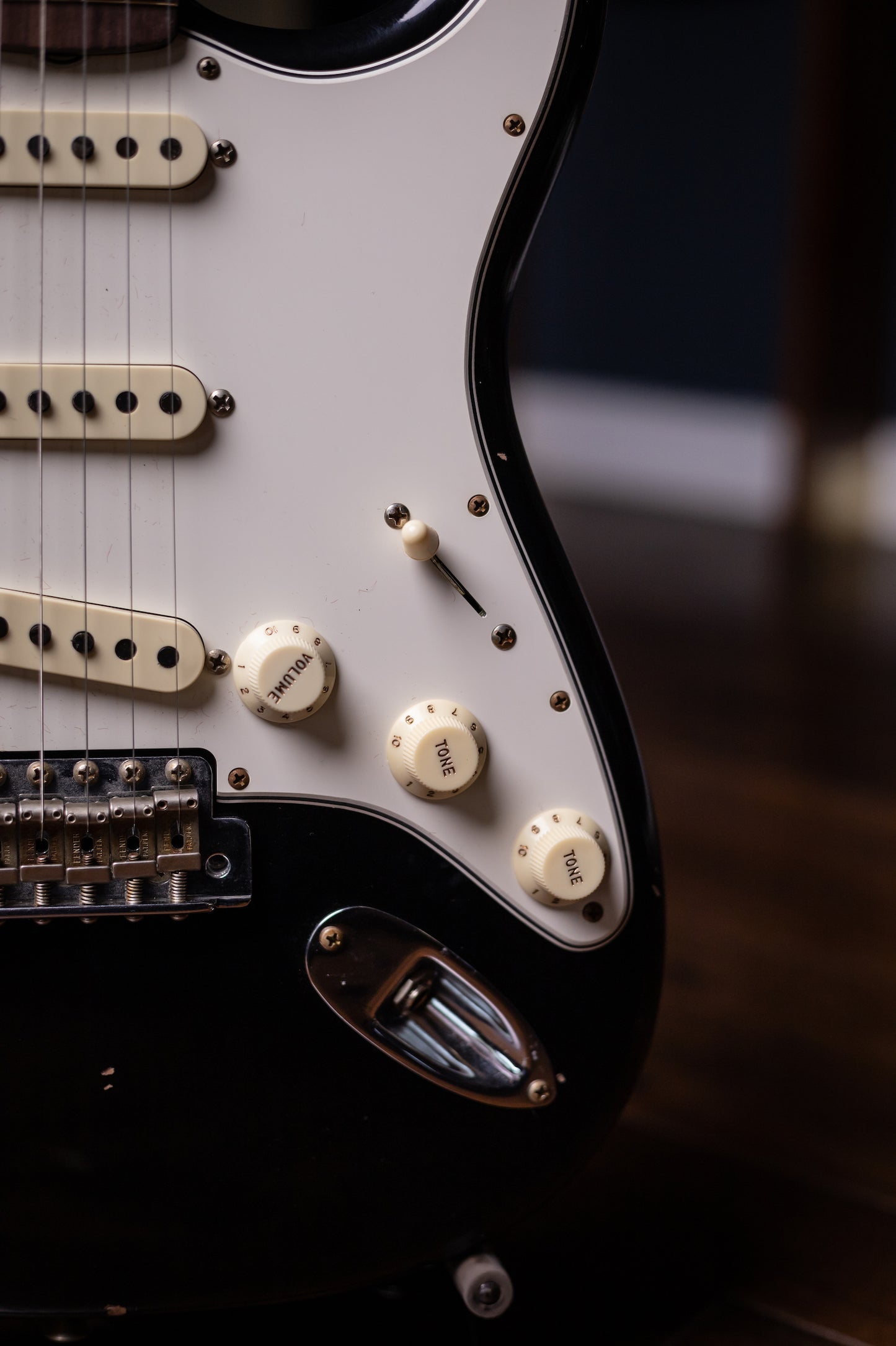 Used 2023 Fender Custom Shop 1960 Journeyman Relic Stratocaster Electric Guitar - Black