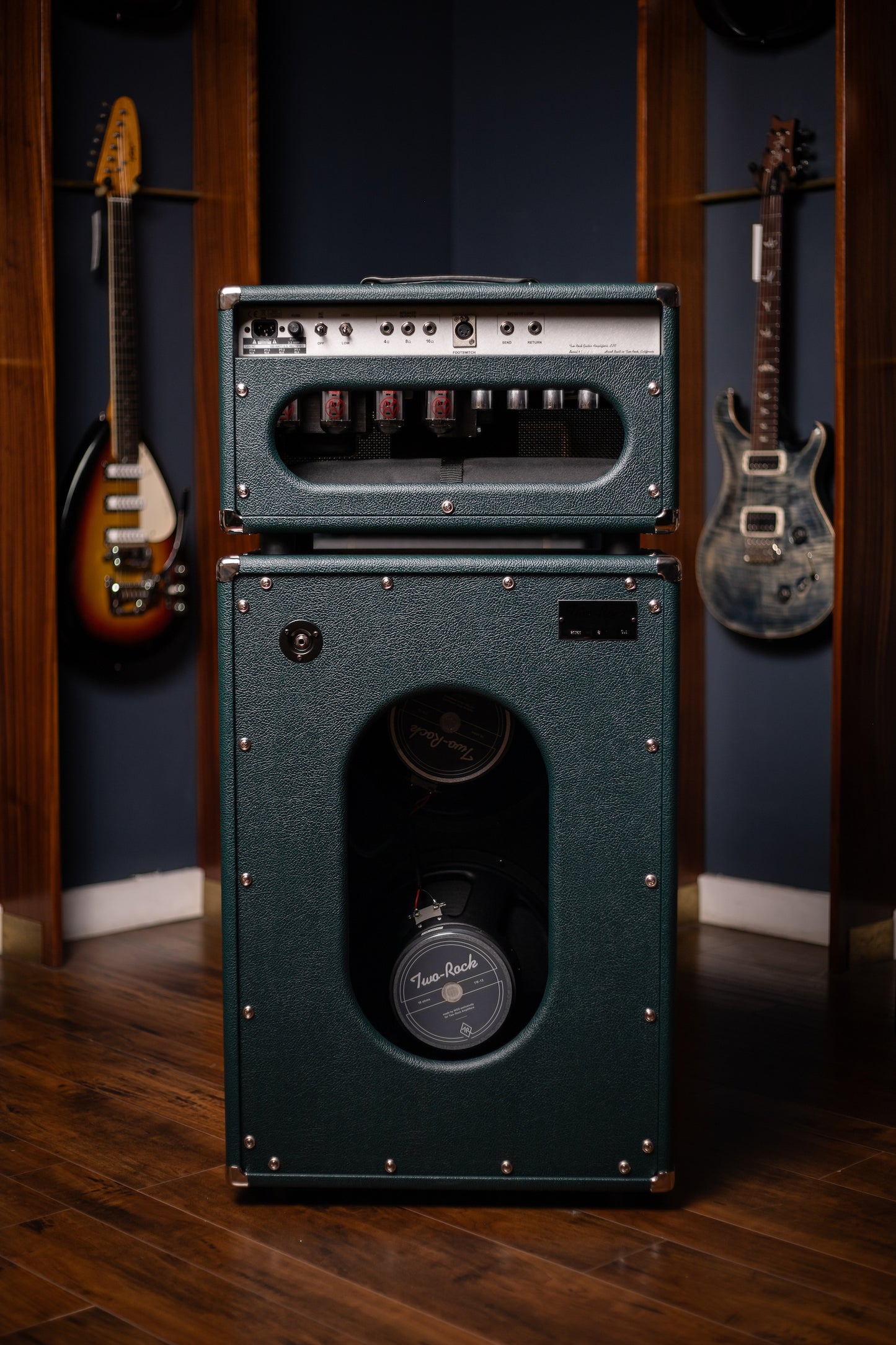 IN STOCK! Two-Rock Classic Reverb 100 Watt Head And 12-65B 2x12 Extension Cabinet - British Green, Salt & Pepper Cloth, White Piping