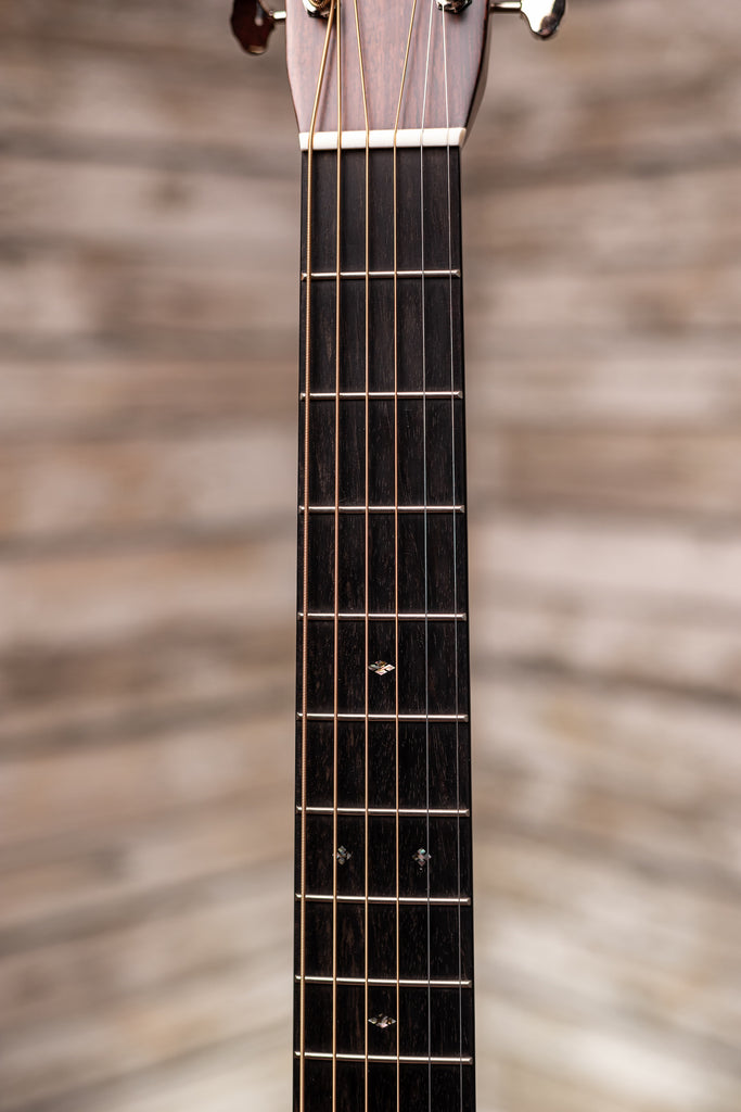 2025 Martin 000-28 1935 Acoustic Guitar - Sunburst