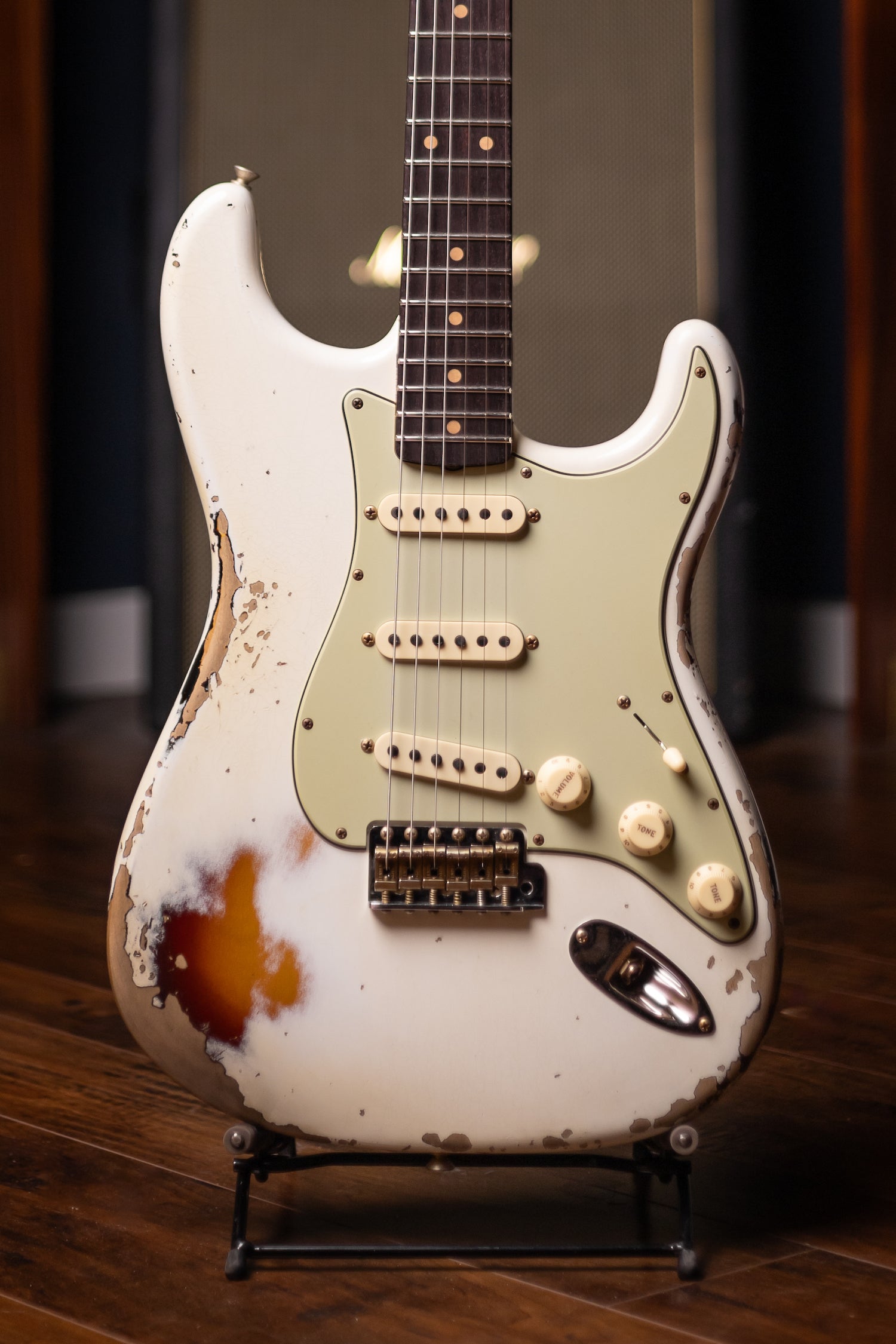 Fender Custom Shop 1960 Stratocaster Heavy Relic Electric Guitar - Aged Olympic White over 3-Color Sunburst