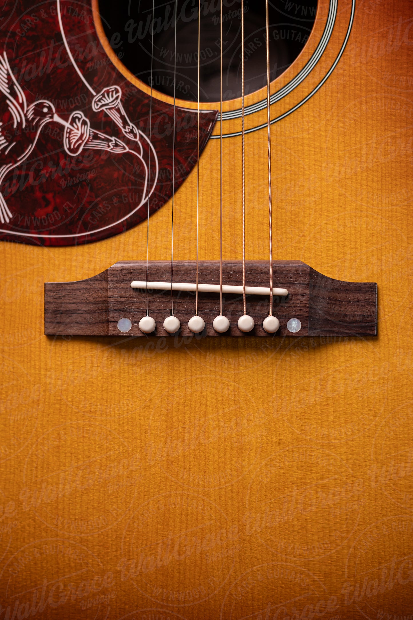 Gibson Hummingbird Studio Rosewood Acoustic Guitar - Satin Rosewood Bust