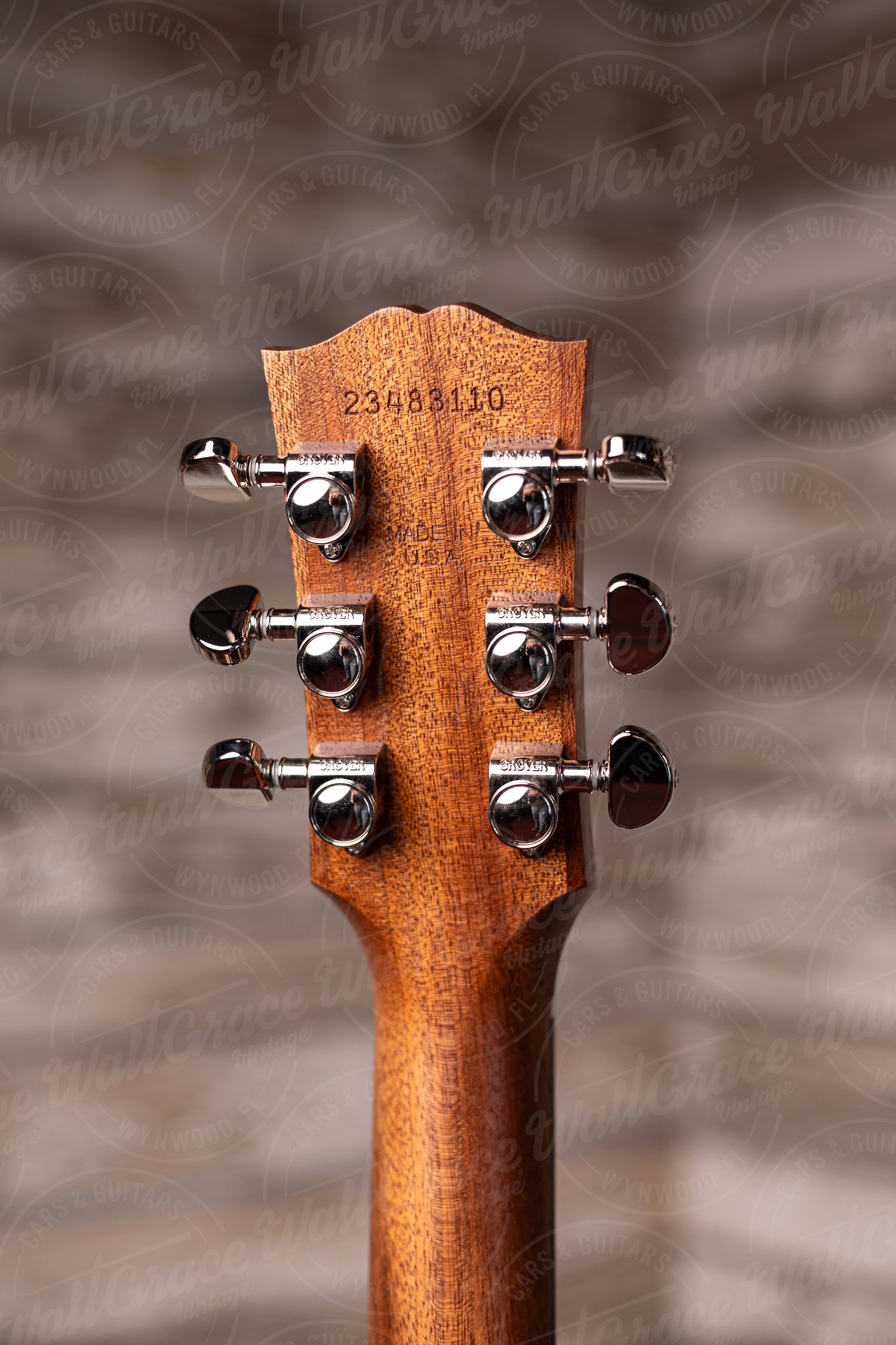 Gibson Hummingbird Studio Rosewood Acoustic Guitar - Satin Rosewood Bust