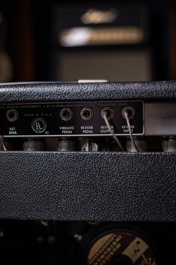 1965 Fender Vibrolux Reverb Amplifier