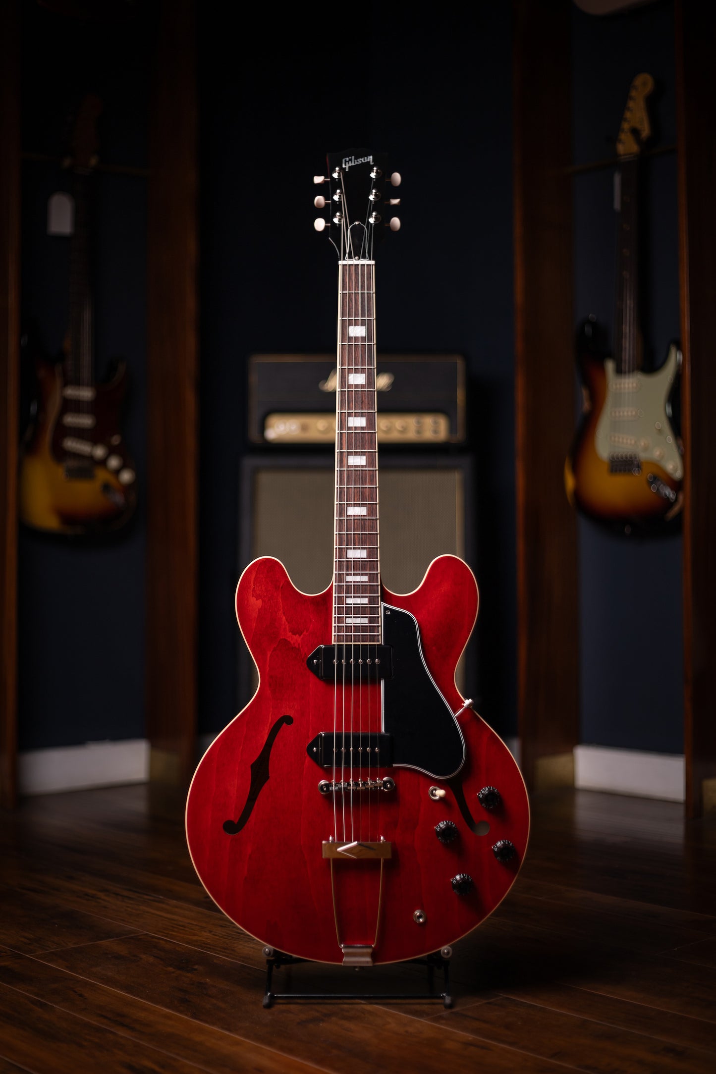 Gibson ES-330 Hollow Body Electric Guitar - Cherry